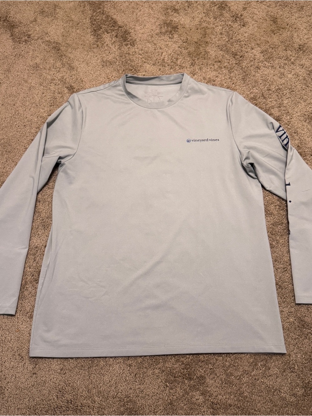 Vineyard Vines Performance Shirt Mens Large Gray Pullover Long Sleeve Logo